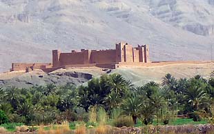 Kasbah im Vallée du Drâa zwischen Agdz und Zagora, Marokko