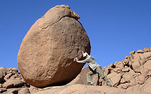 Felskugel aus Granit, Hoggar, Algerien